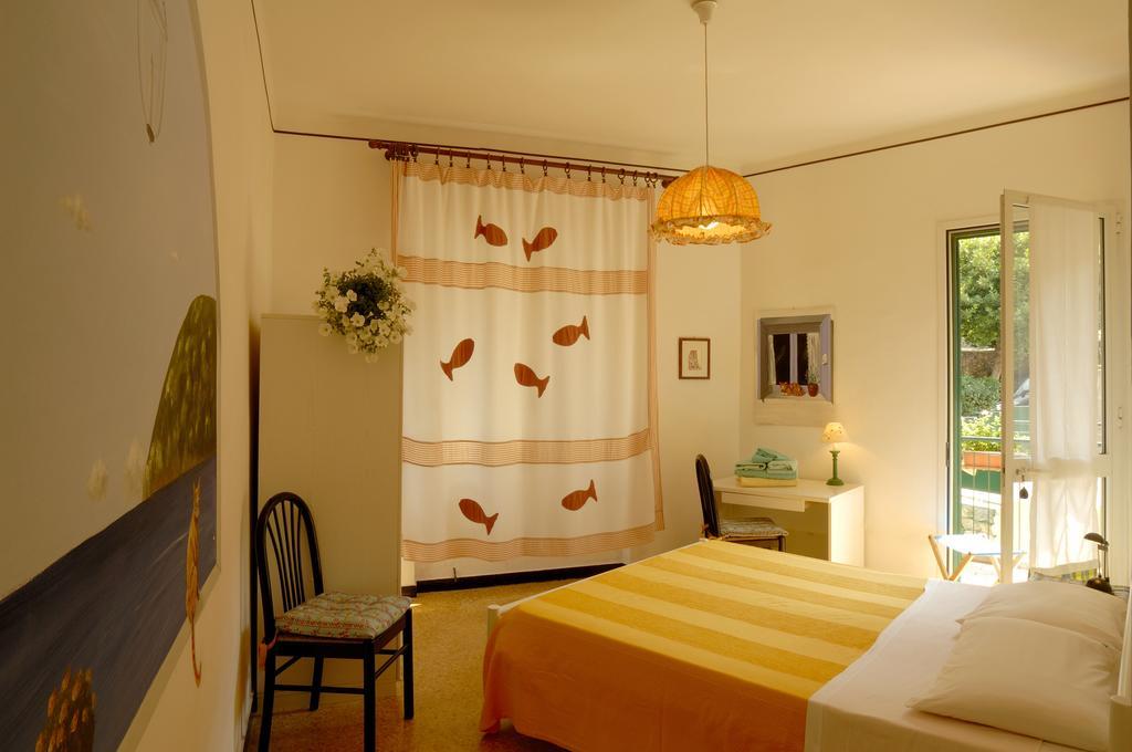 Villa Pina Laigueglia Rum bild